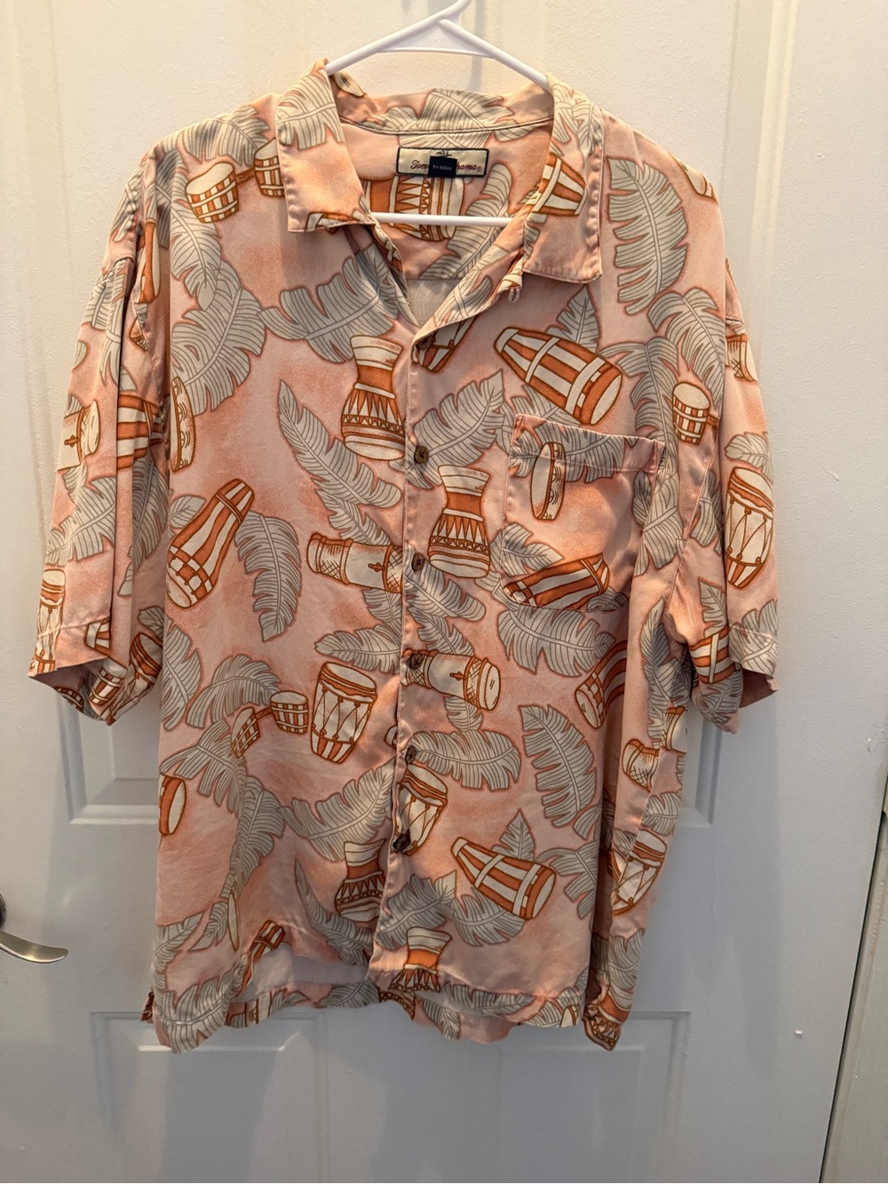 Tommy Bahama 100% Silk Hawaiian Camp Shirt XL Pink Tropical Drum Print